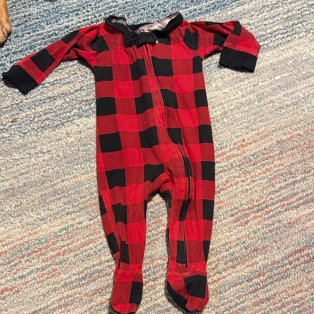 Wondershop Kids Red and Black Checkered Footie